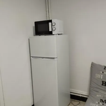 2 Pieces Proche De Nausicaa * Boulogne-sur-Mer