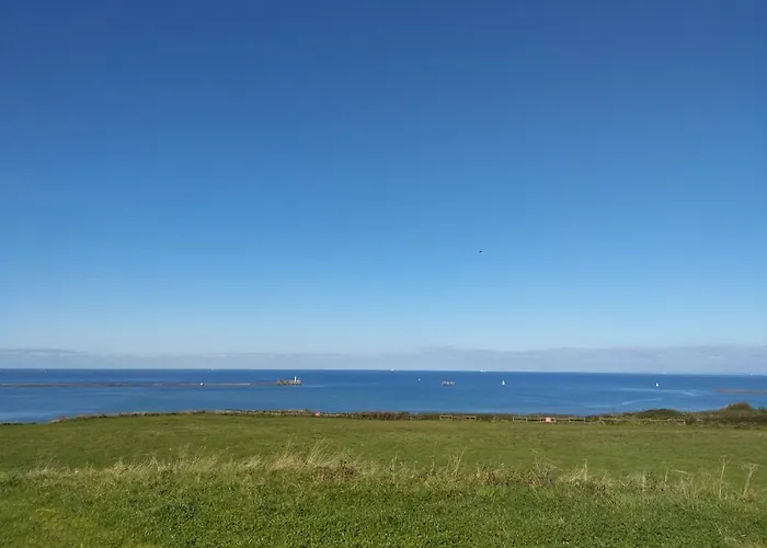 2 Pièces Proche De Nausicaá Et De La Appartement
